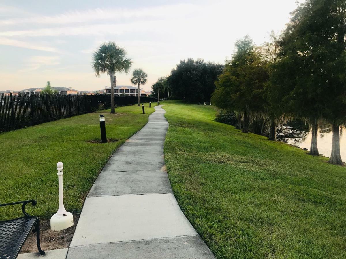 Beautiful 3 Bedroom Apartment Minutes From Disney! Кіссіммі Екстер'єр фото